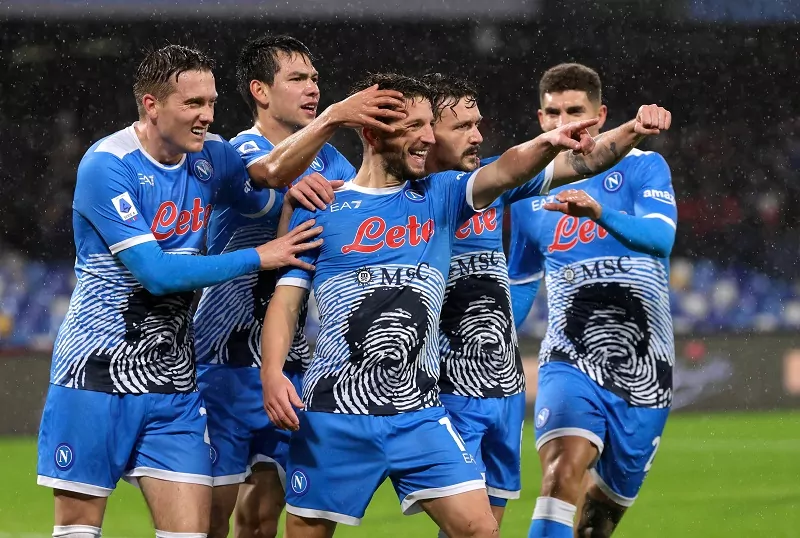 Câu lạc bộ Napoli - Đội bóng thành công nhất ở miền nam nước Ý